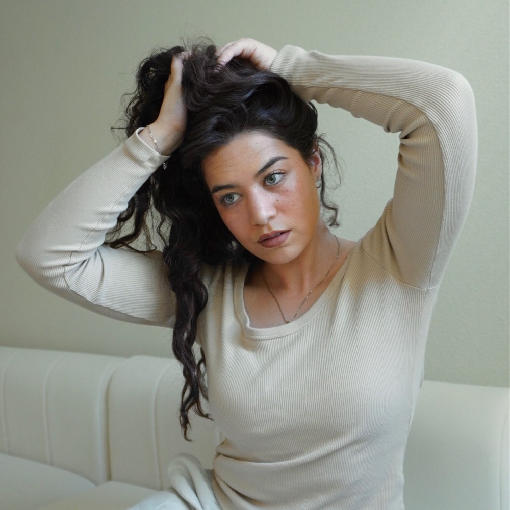 Meet your Posher, Greysa